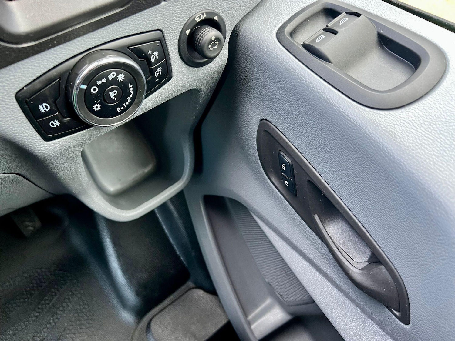 Used Ford Transit 2018 for sale - 76538687: Photo 25