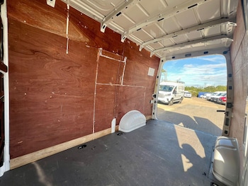 Used Volkswagen Crafter 2021 for sale - 75941401: Photo