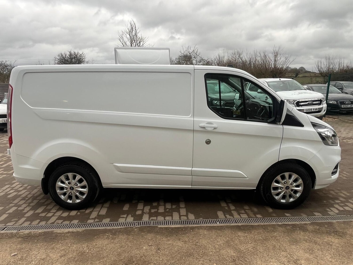 Used Ford Transit Custom 2020 for sale - 77696018: Photo 10