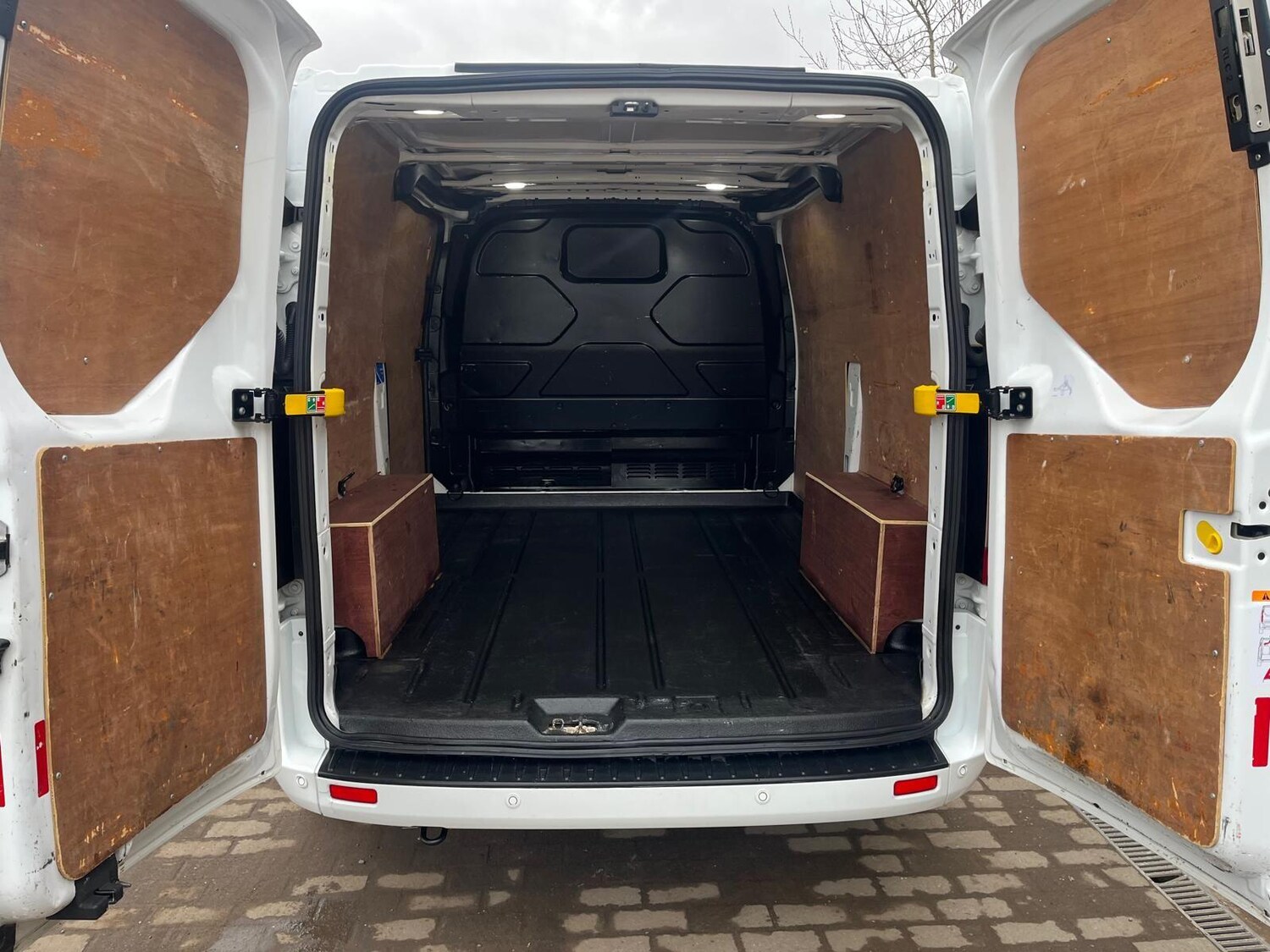 Used Ford Transit Custom 2020 for sale - 77696018: Photo 19