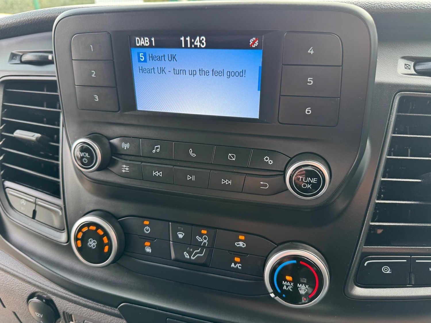 Used Ford Transit 2021 for sale - 76700977: Photo 24