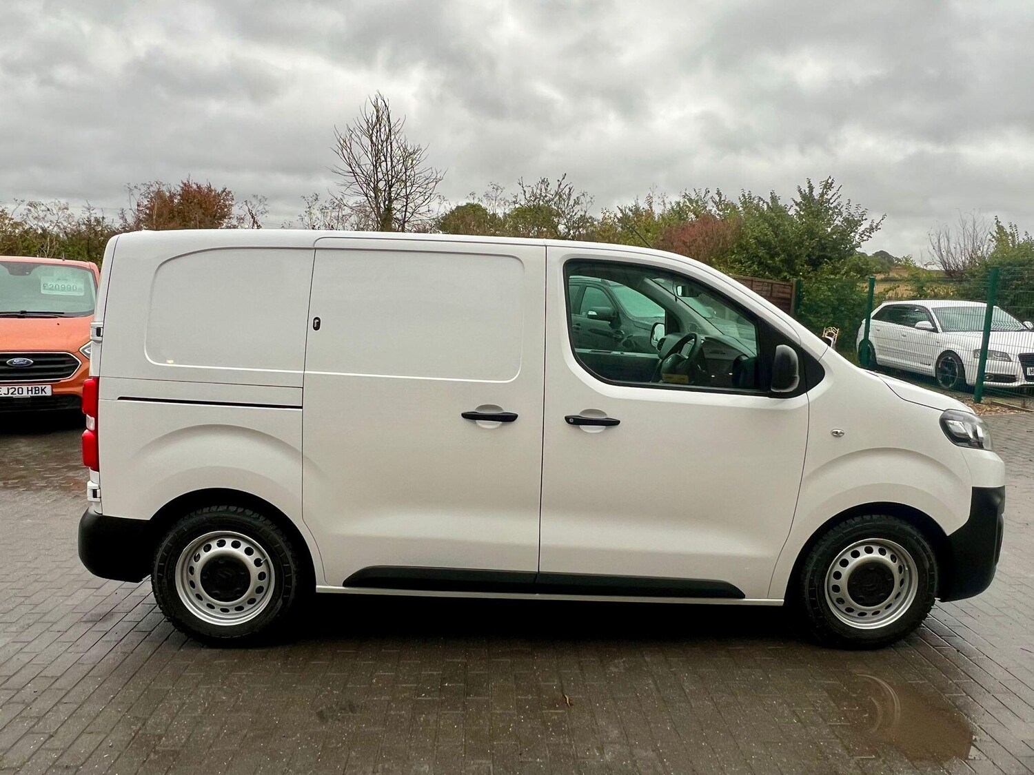 Used Citroen Dispatch 2019 for sale - 76174609: Photo 14