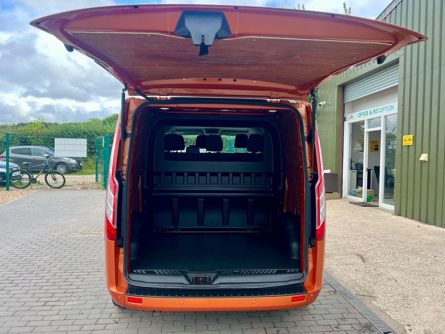 Used Ford Transit Custom 2020 for sale - 76992076: Photo 8