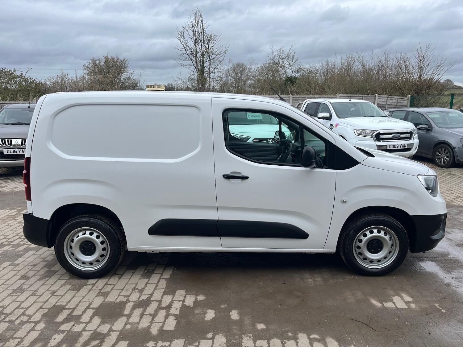 Used Vauxhall Combo 2019 for sale - 77909042: Photo 9