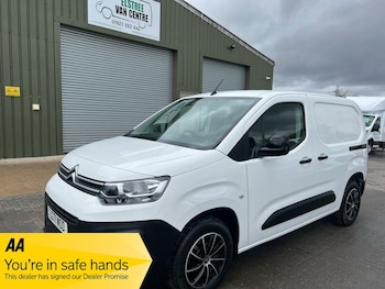 Used Citroen Berlingo 2022 for sale - 75769600: Photo