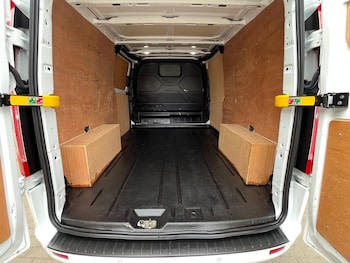 Used Ford Transit Custom 2021 for sale - 79107289: Photo