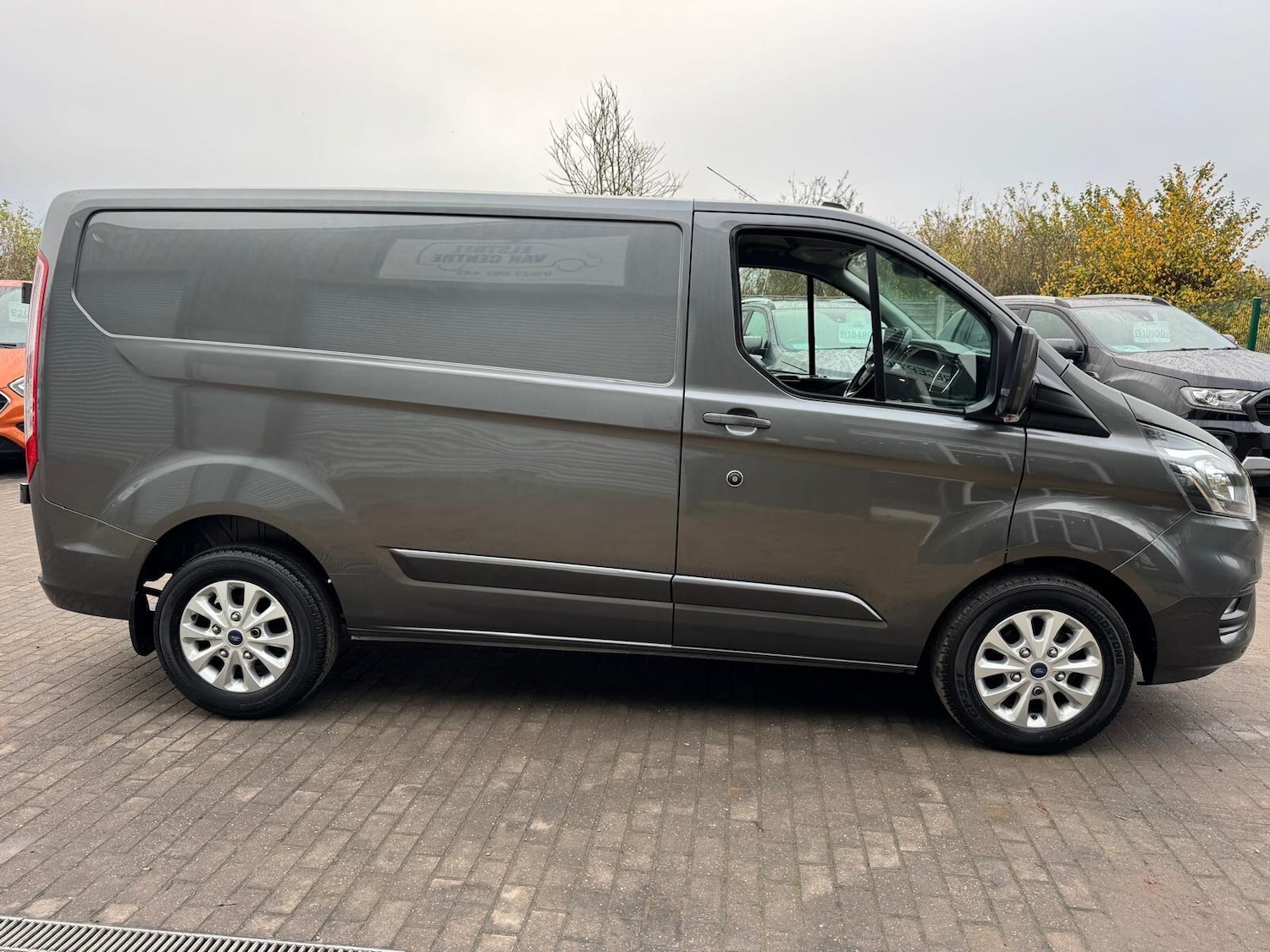 Used Ford Transit Custom for sale - 76522145: Photo 11