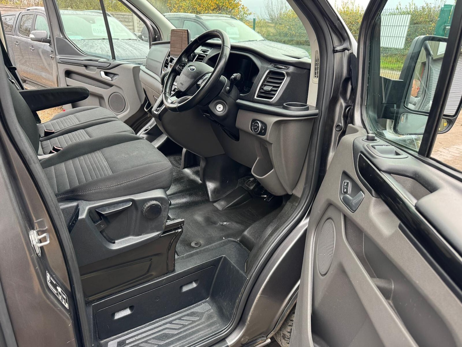 Used Ford Transit Custom for sale - 76522145: Photo 12