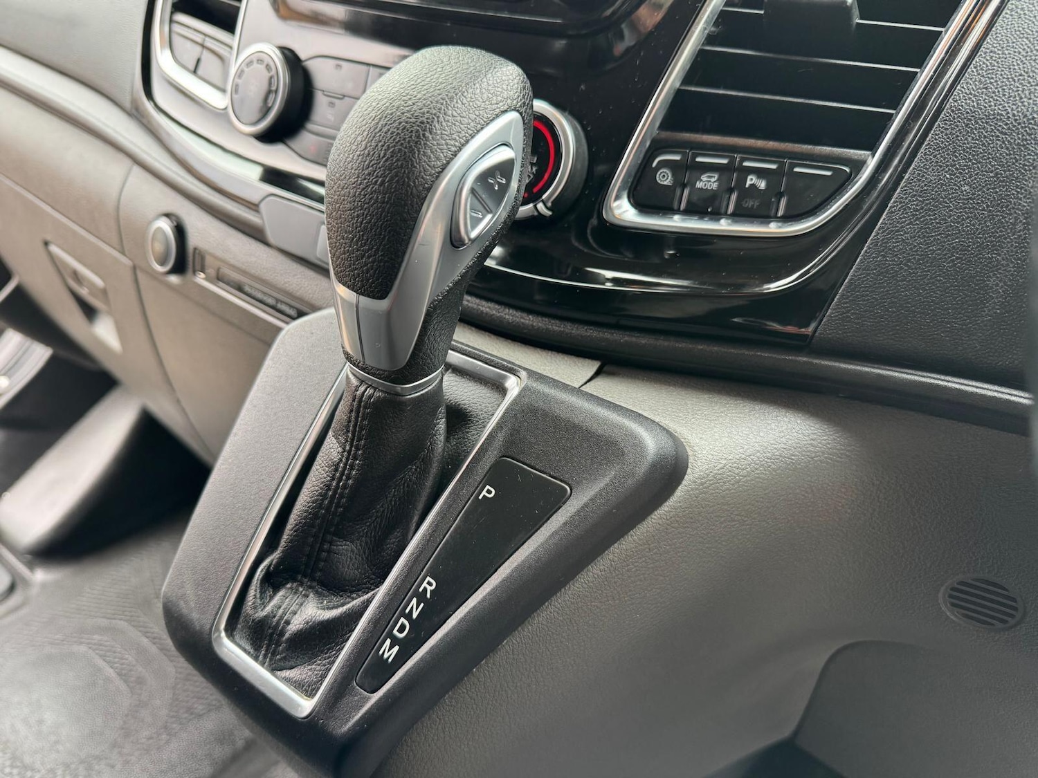 Used Ford Transit Custom for sale - 76522145: Photo 15