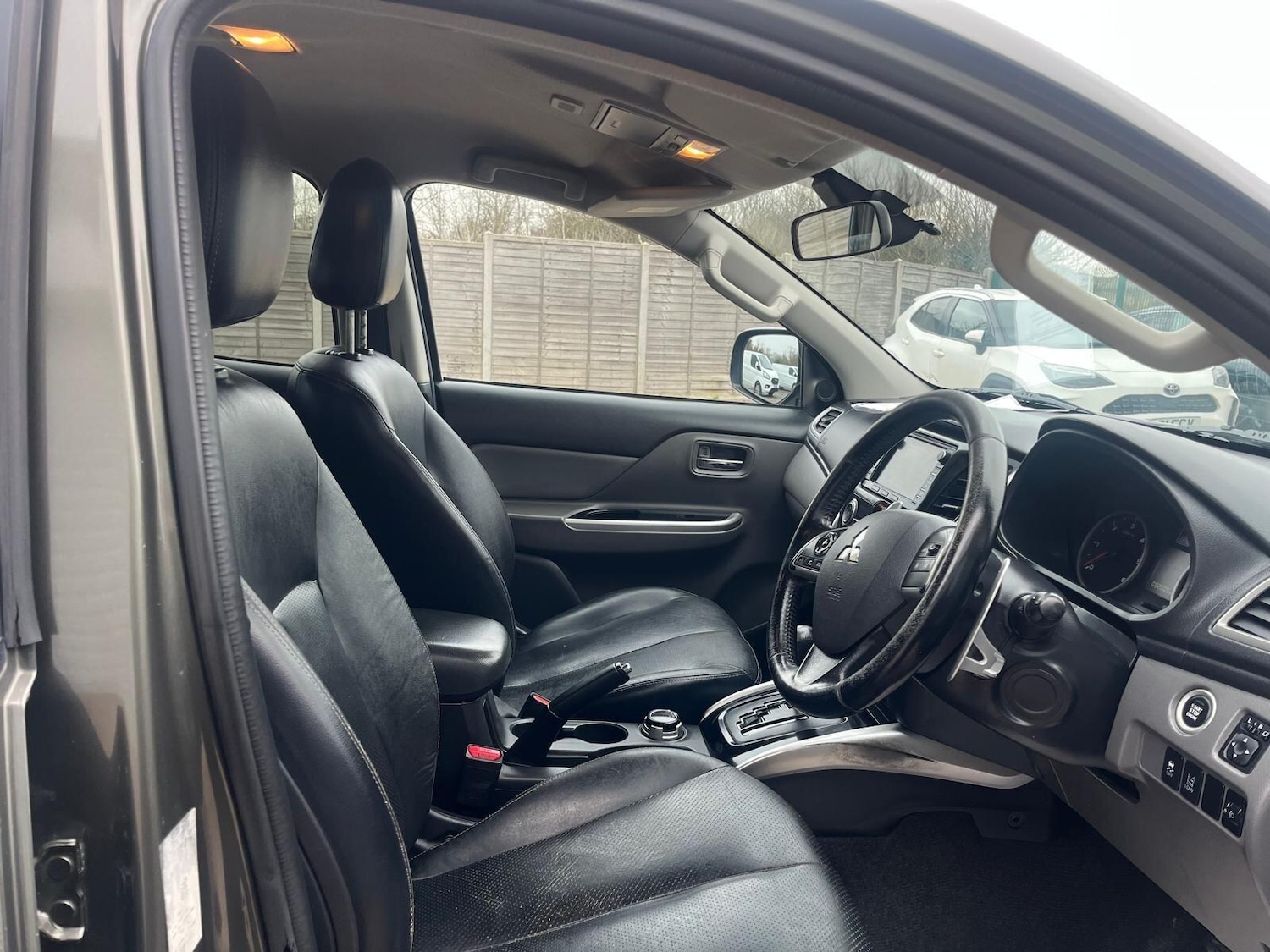 Used Mitsubishi L200 2016 for sale - 78020100: Photo 16