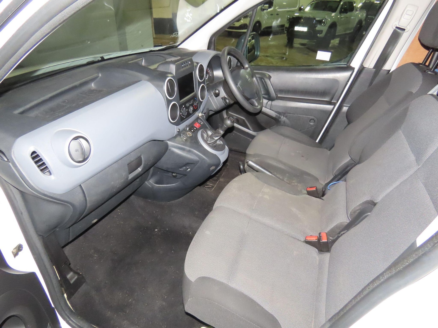 Used Peugeot Partner 2018 for sale - 77440591: Photo 15