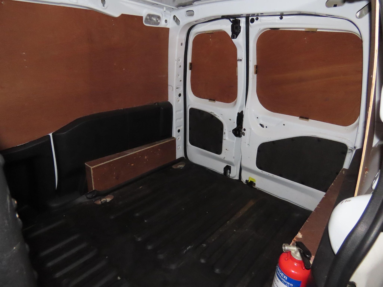 Used Peugeot Partner 2018 for sale - 77440591: Photo 18