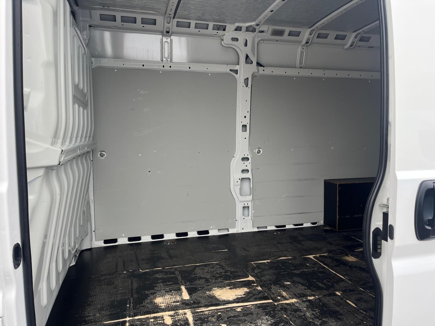 Used Peugeot Boxer 2019 for sale - 77598905: Photo 18