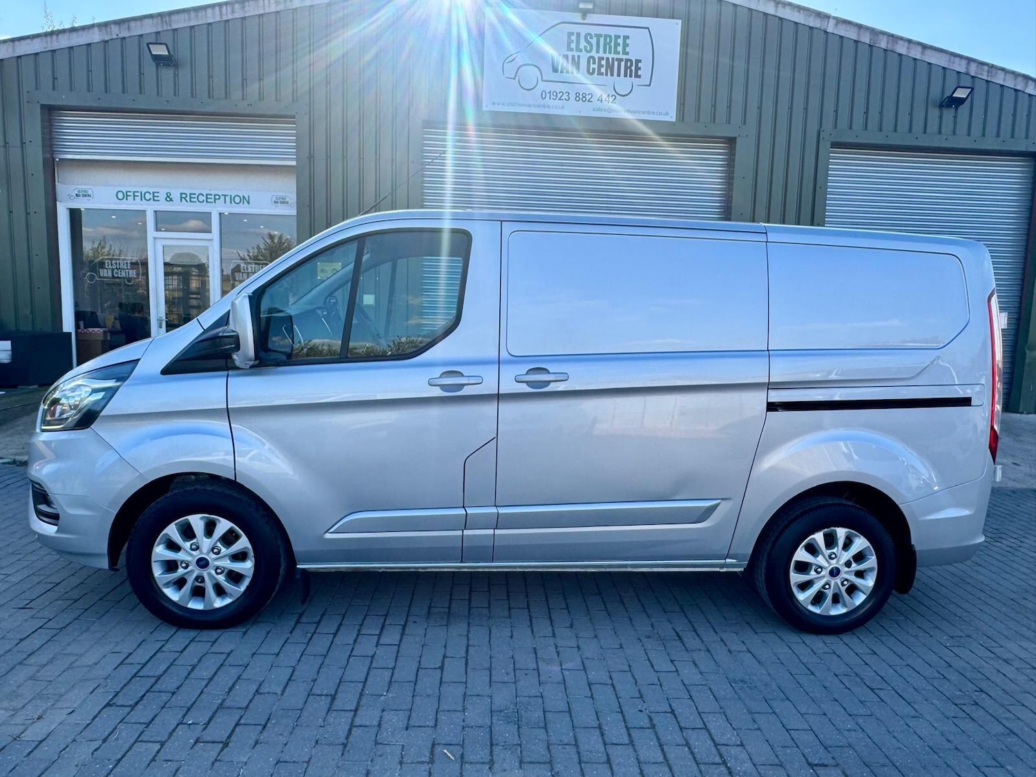 Used Ford Transit Custom 2018 for sale - 76136209: Photo 3