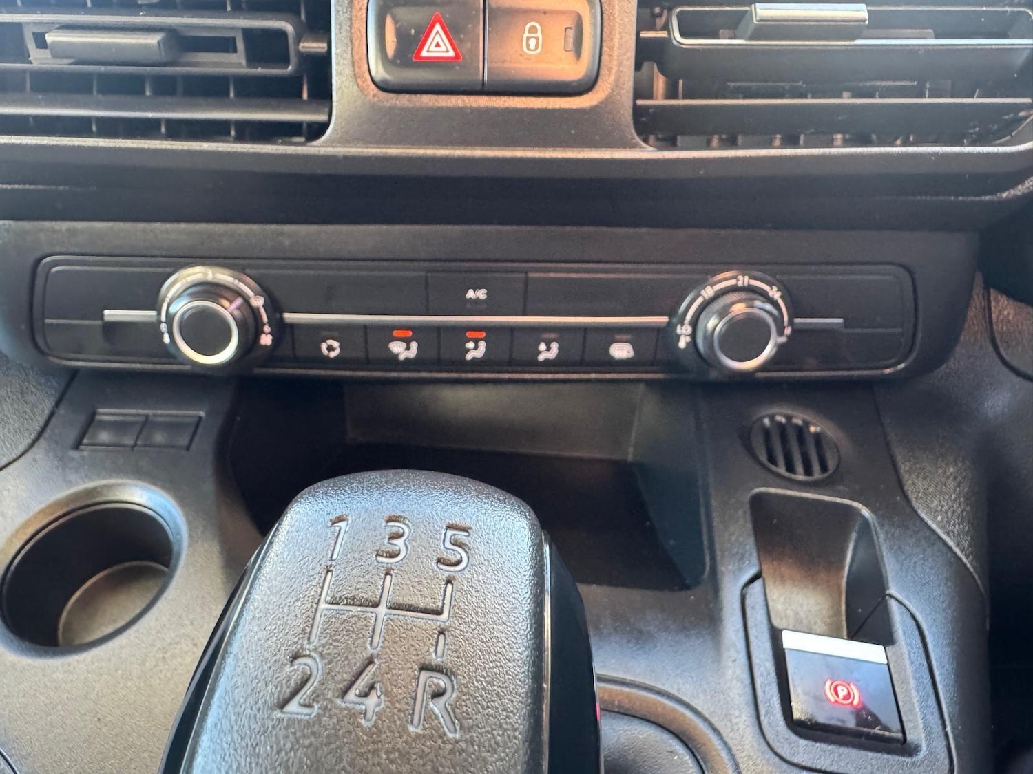 Used Citroen Berlingo 2020 for sale - 76952876: Photo 24