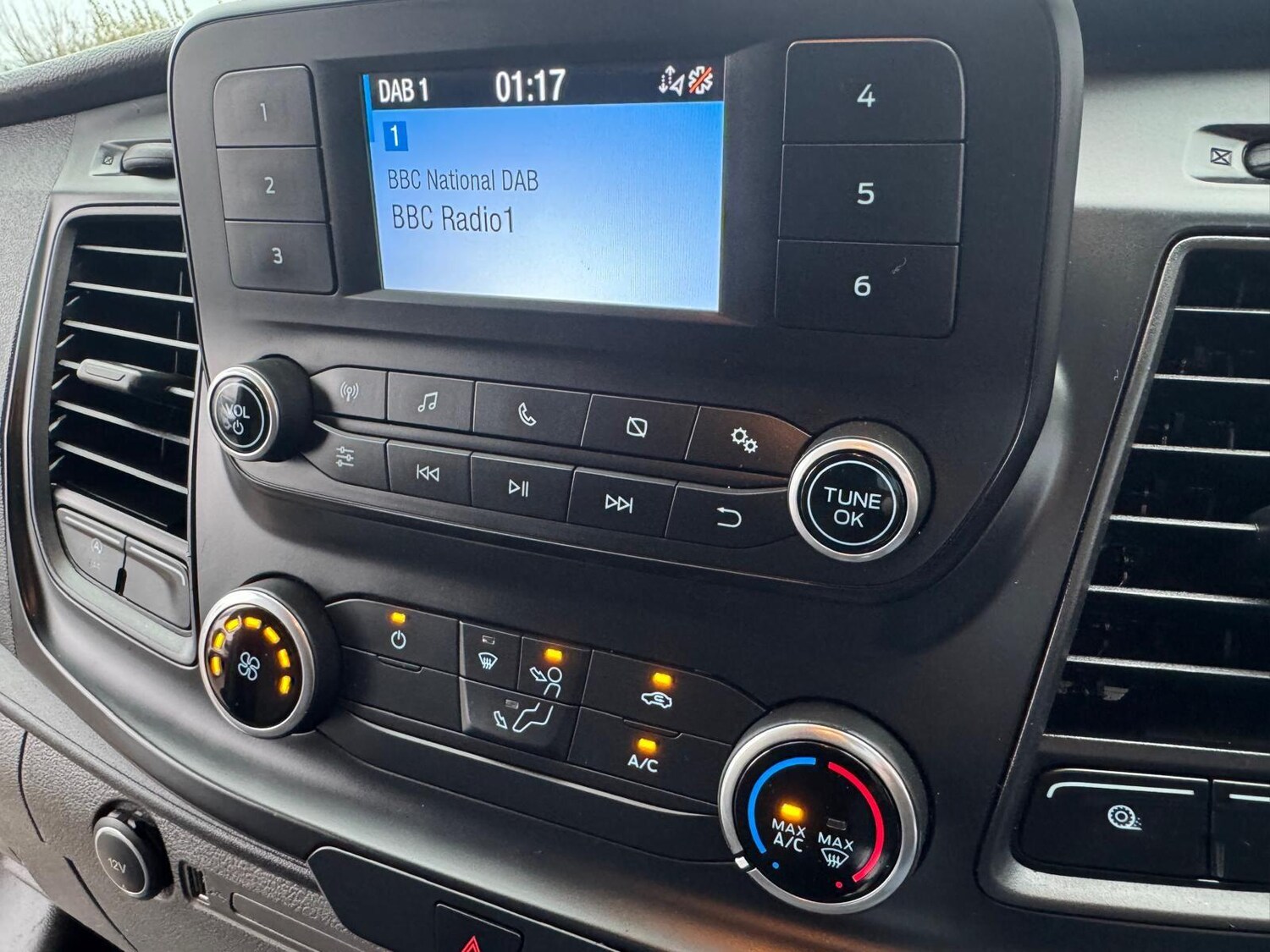 Used Ford Transit Custom 2020 for sale - 76728606: Photo 23