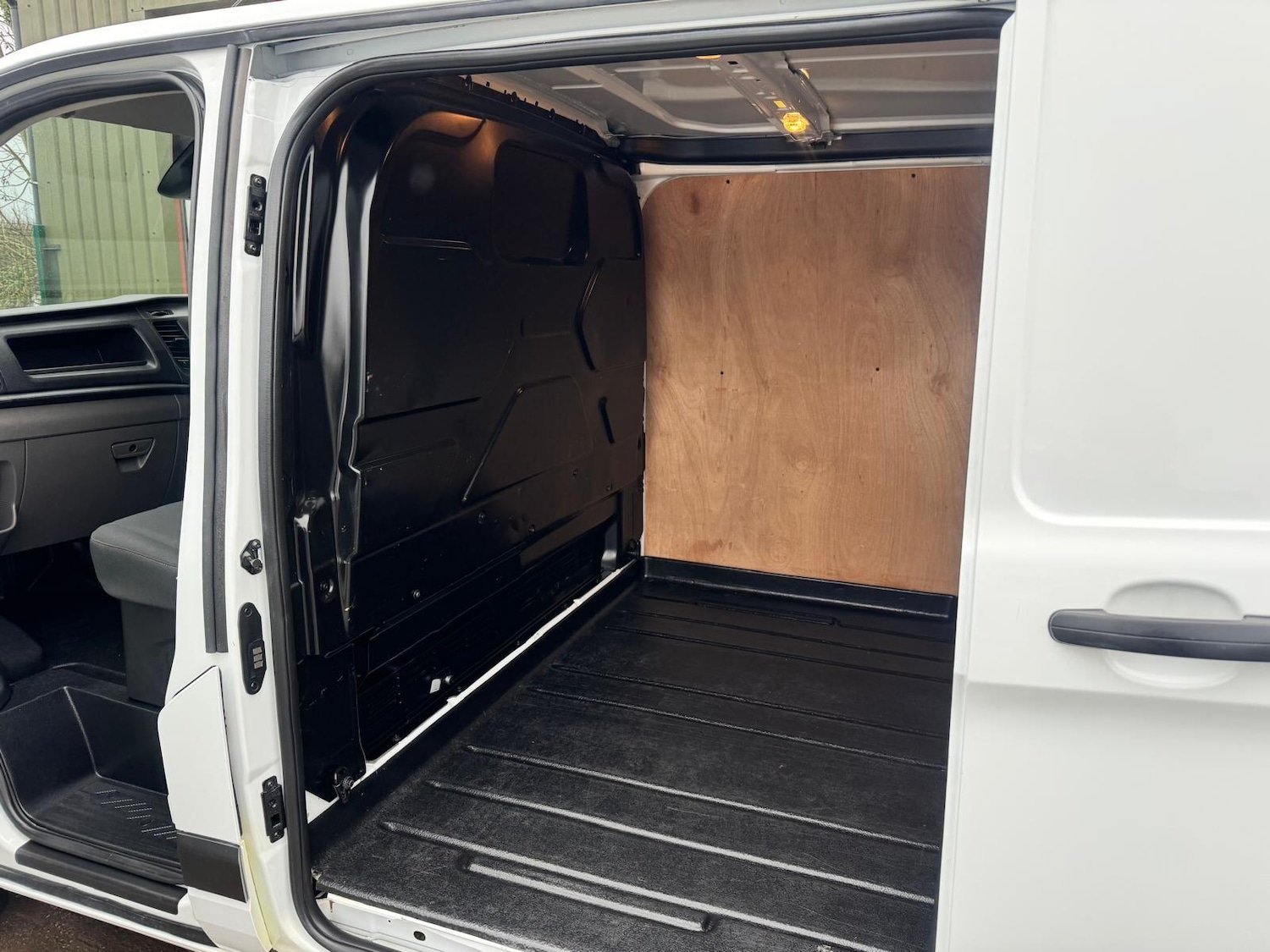 Used Ford Transit Custom 2022 for sale - 77646028: Photo 13