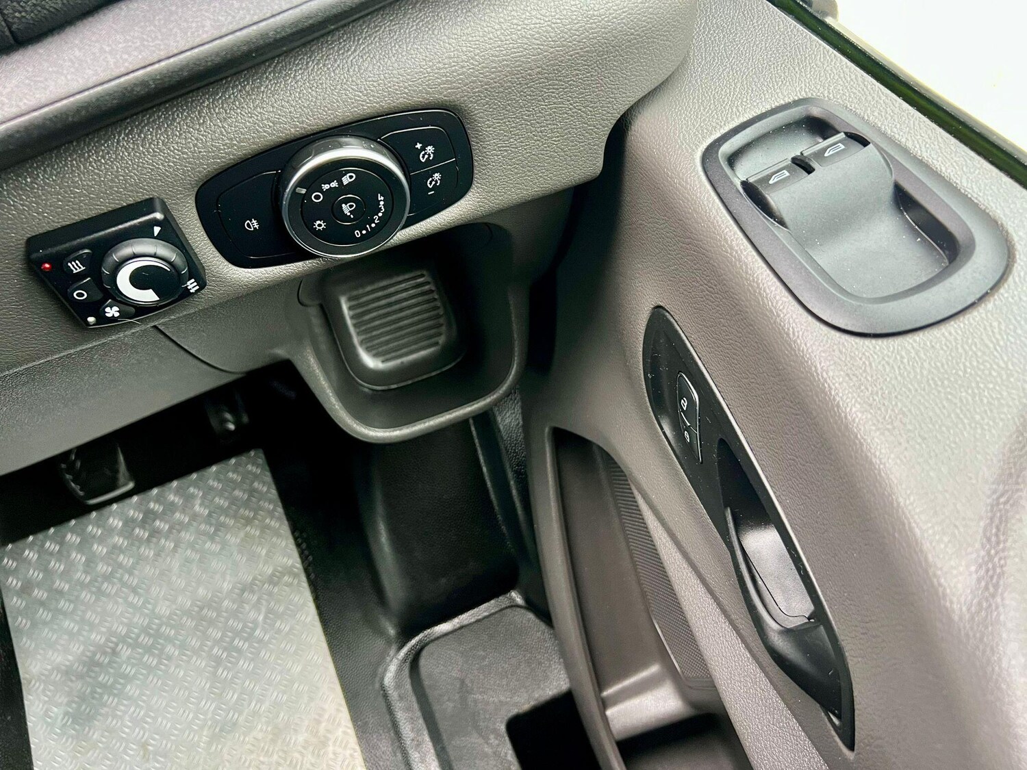 Used Ford Transit 2022 for sale - 76269835: Photo 27