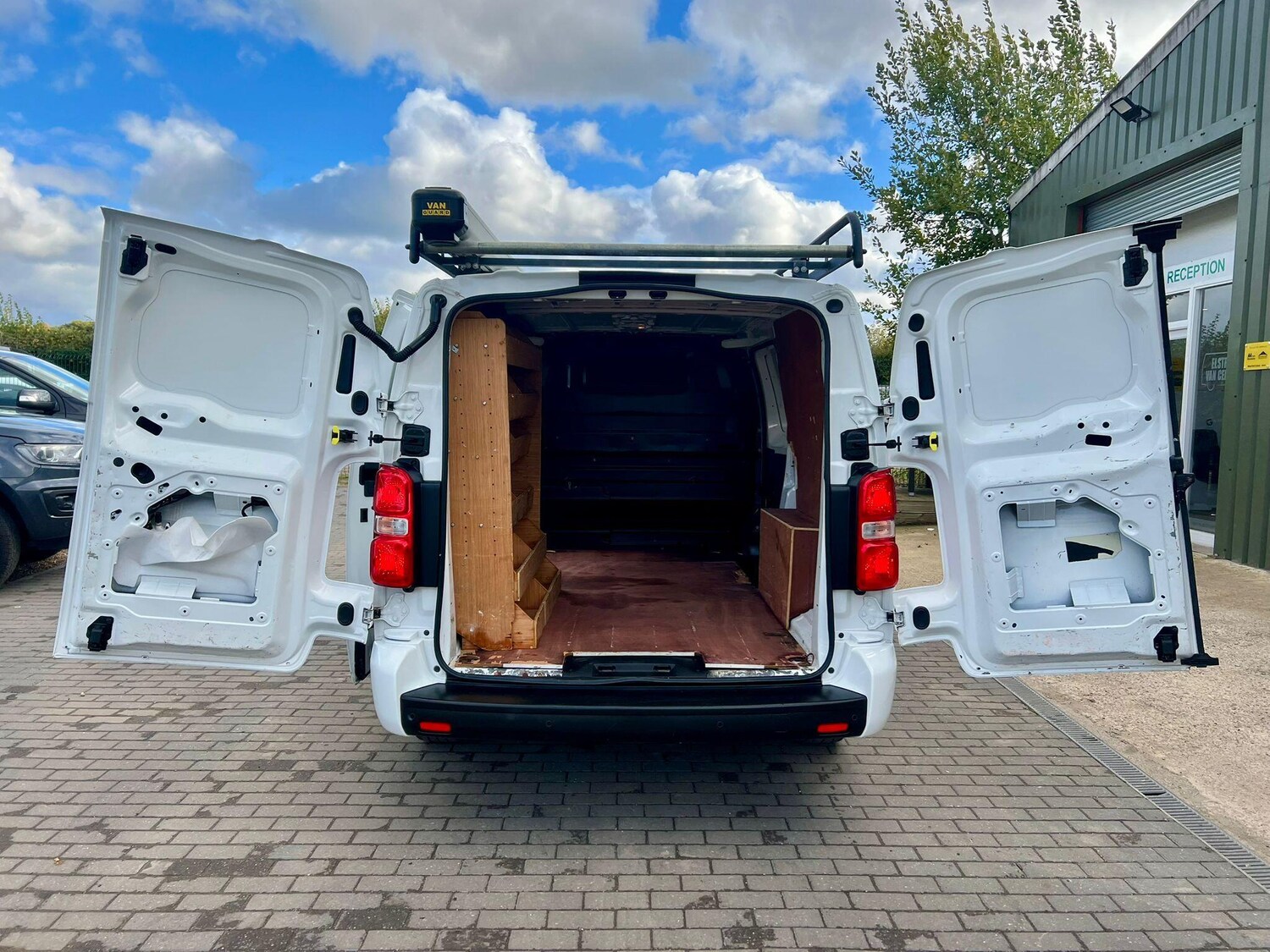 Used Vauxhall Vivaro 2020 for sale - 76371350: Photo 8