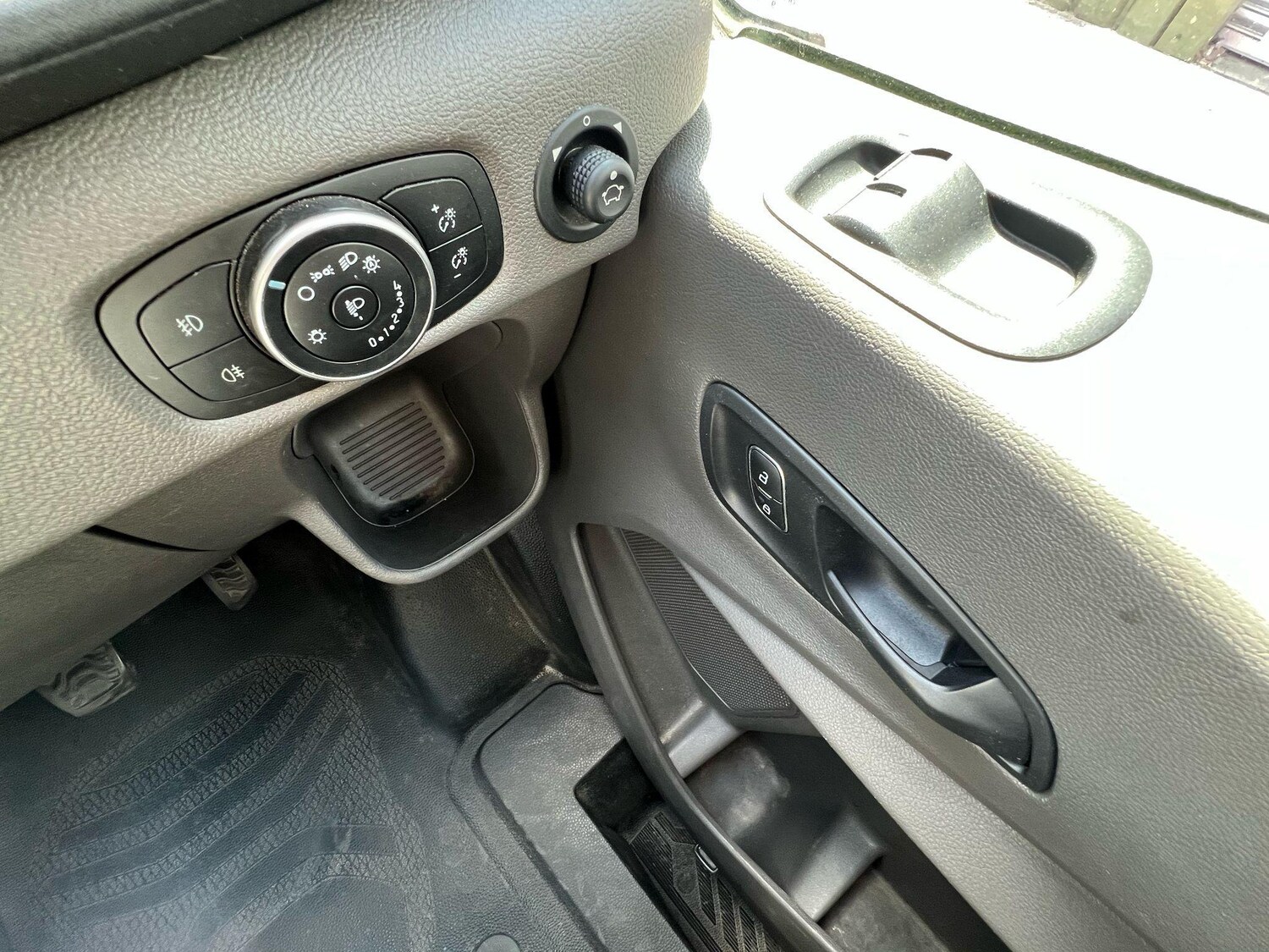 Vehicle 21