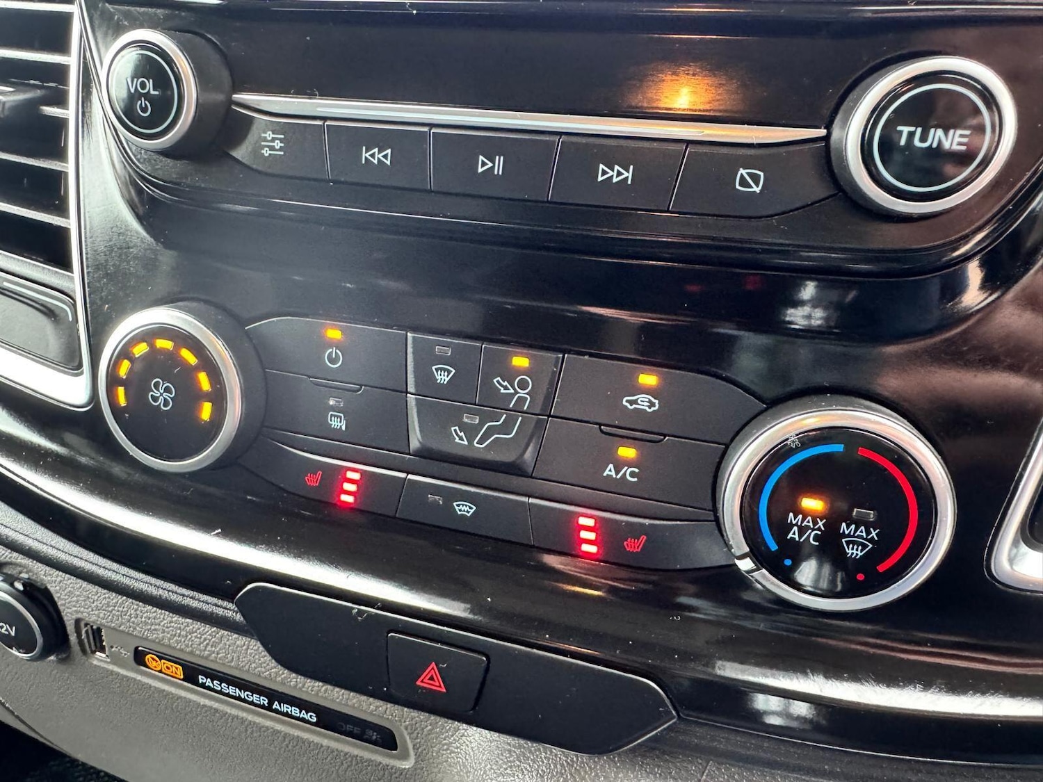 Used Ford Transit Custom 2019 for sale - 78047368: Photo 24