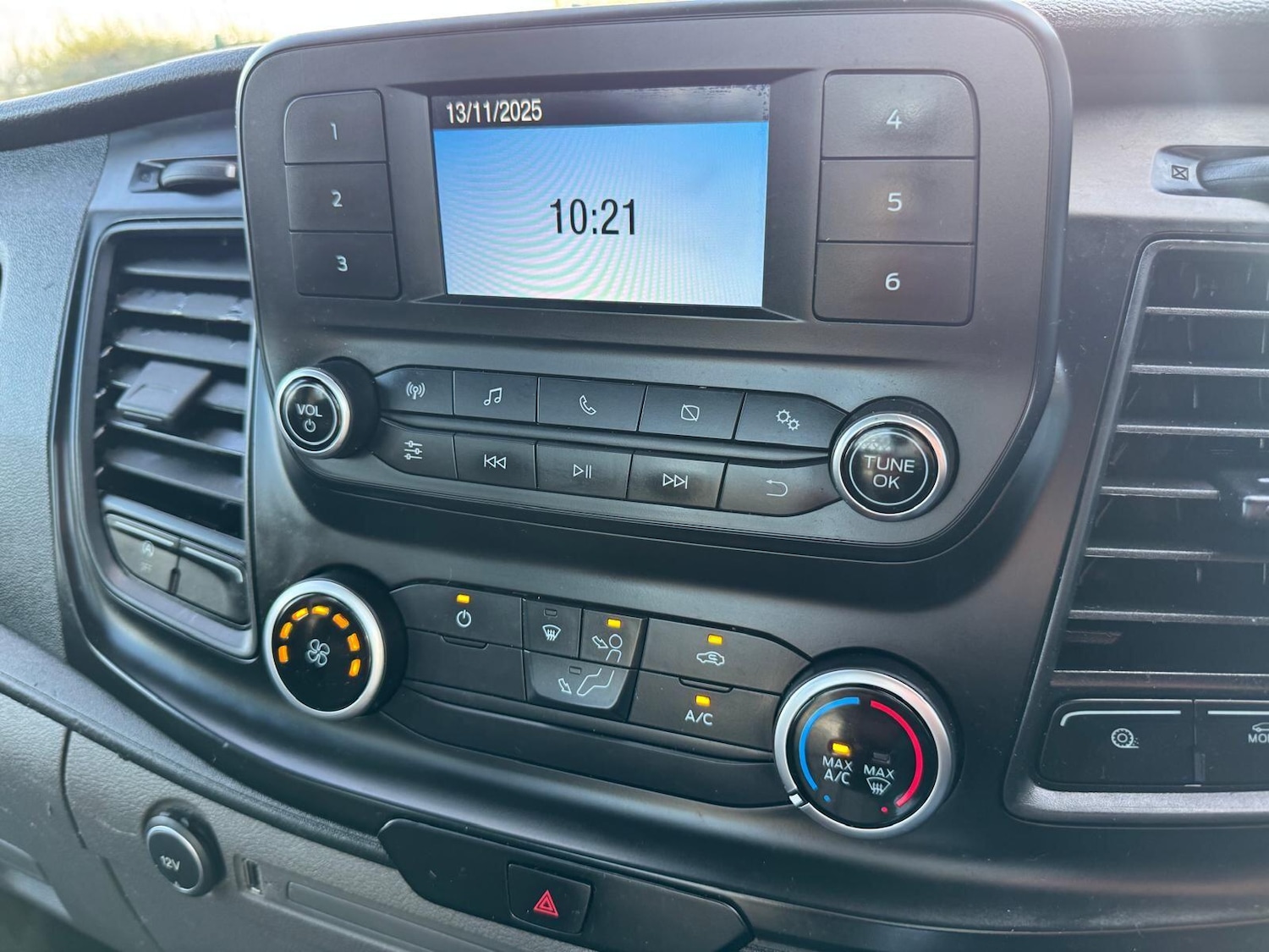 Used Ford Transit 2021 for sale - 76584320: Photo 17