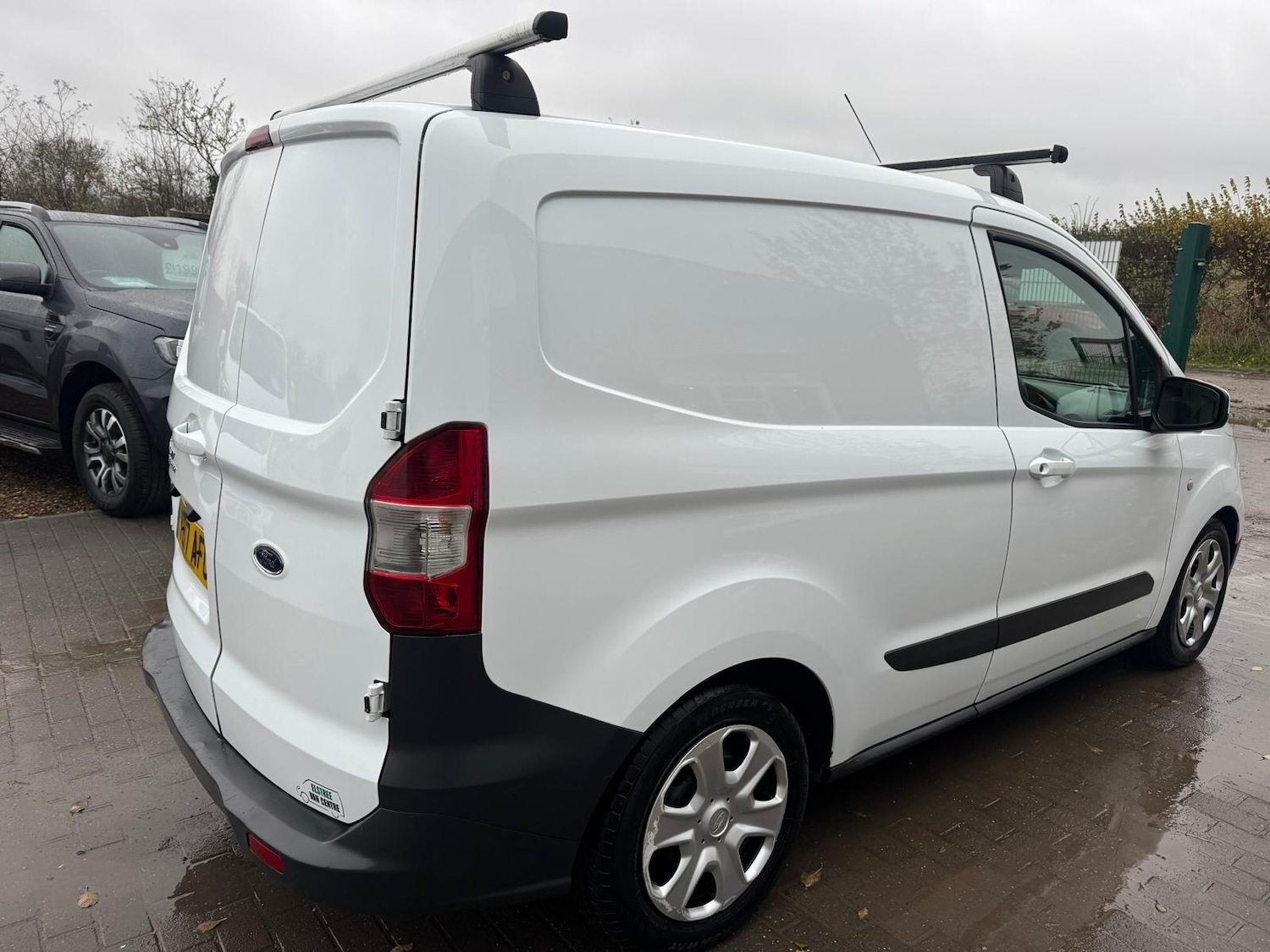 Used Ford Transit Courier 2017 for sale - 76839299: Photo 13
