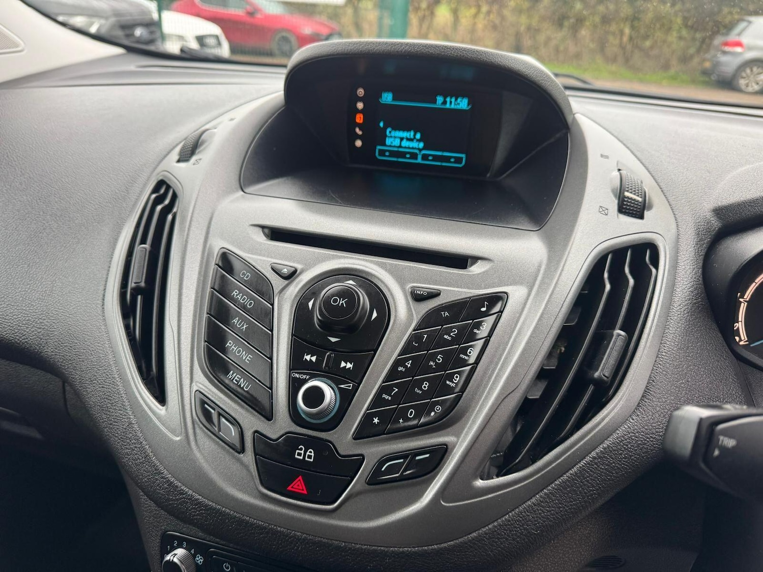 Used Ford Transit Courier 2017 for sale - 76839299: Photo 24