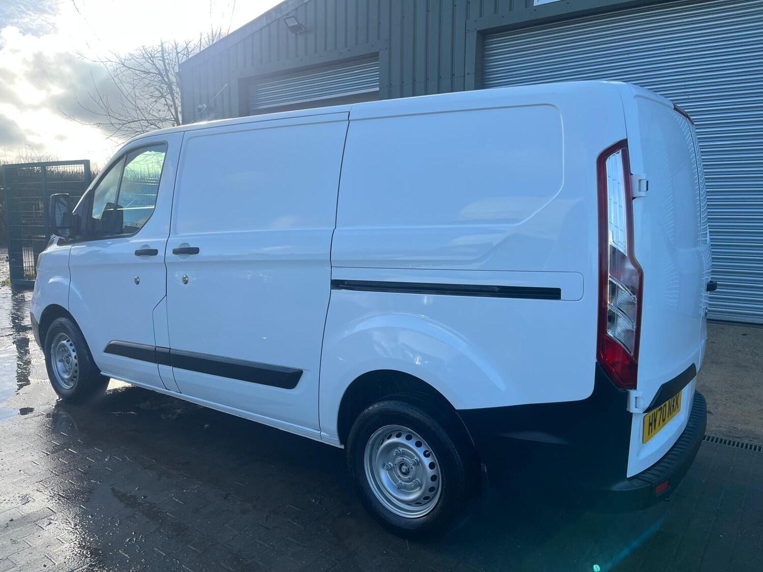 Used Ford Transit Custom for sale - 77753411: Photo 4