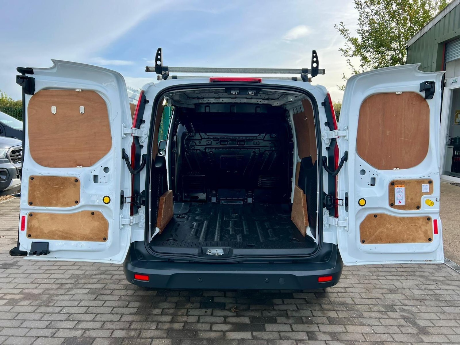 Used Ford Transit Connect 2018 for sale - 76423452: Photo 8