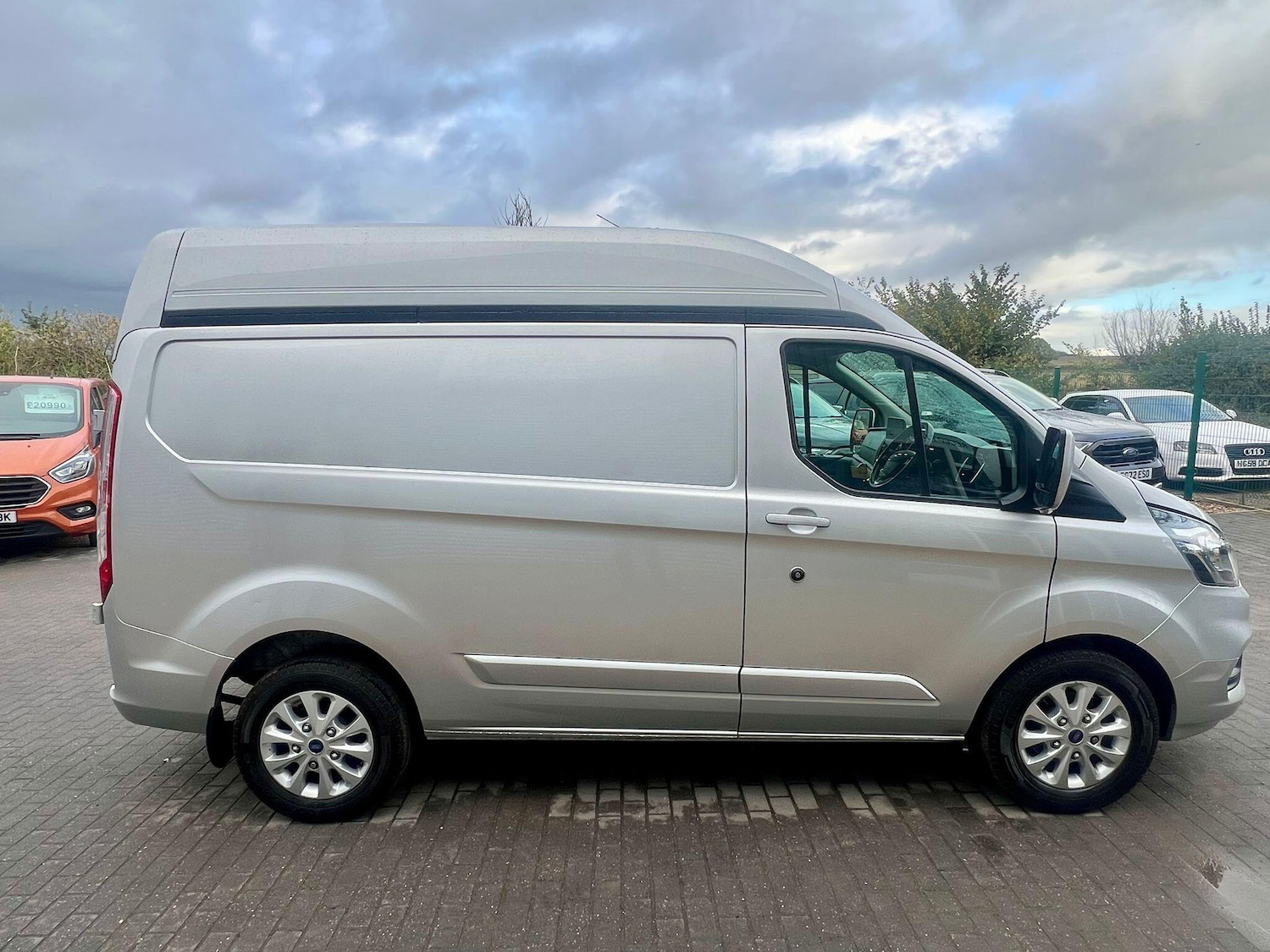 Used Ford Transit Custom 2022 for sale - 76337499: Photo 13