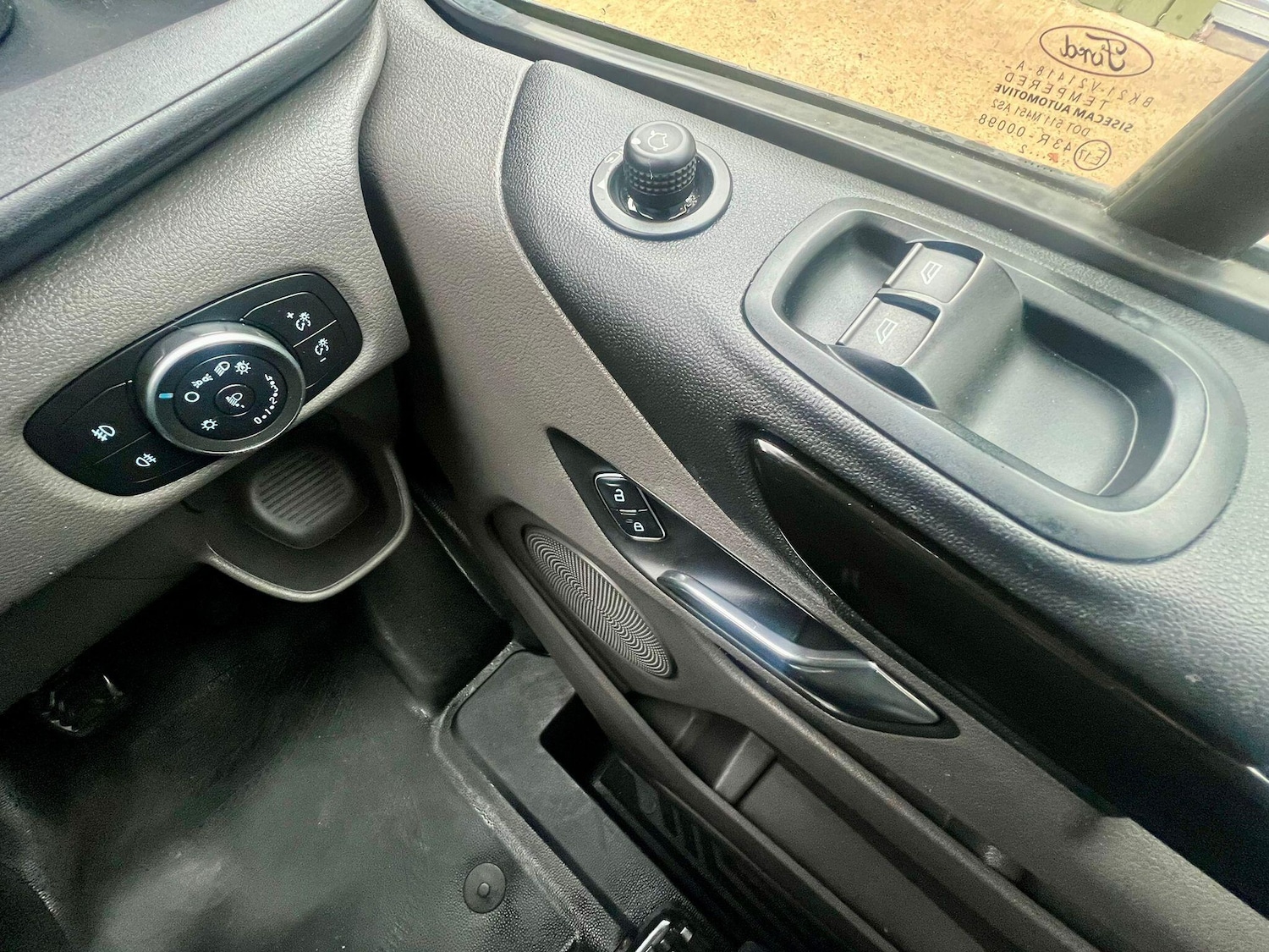 Used Ford Transit Custom 2022 for sale - 76337499: Photo 21