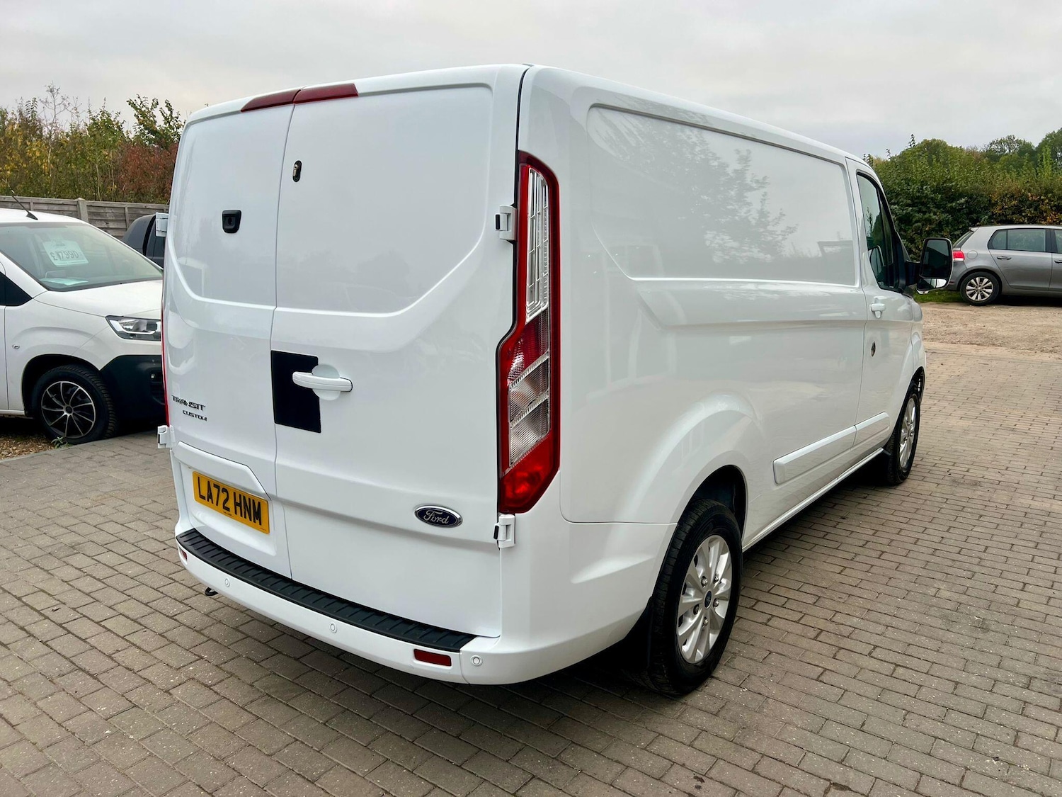 Used Ford Transit Custom 2023 for sale - 76992608: Photo 11