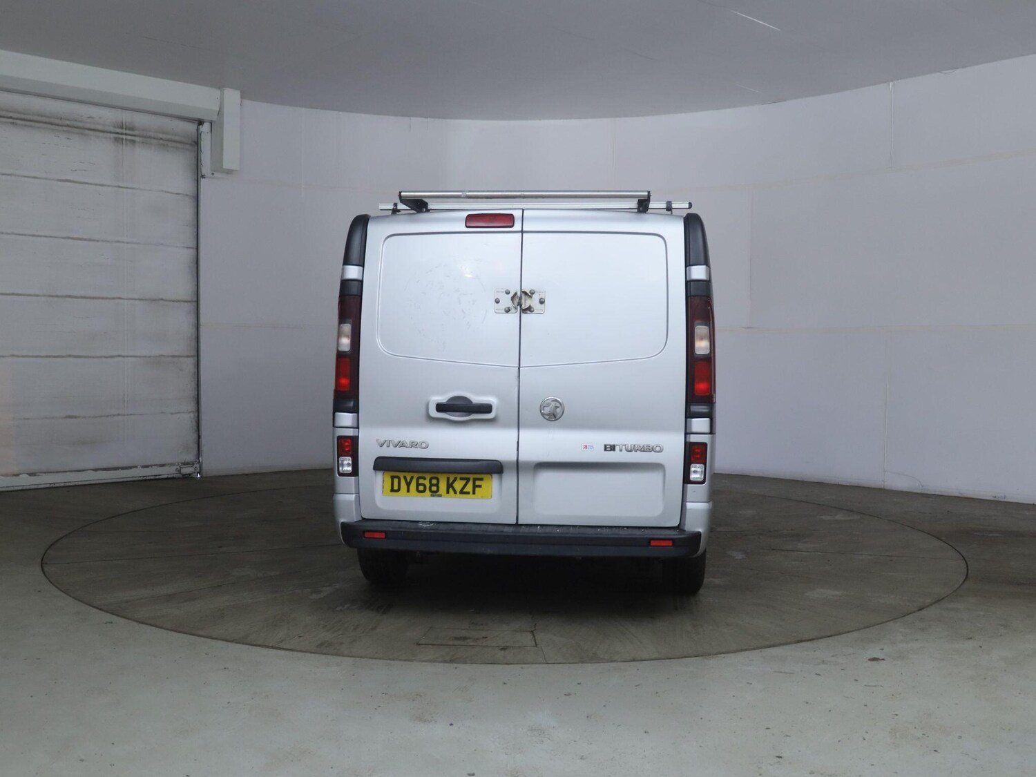 Used Vauxhall Vivaro for sale - 77823651: Photo 10