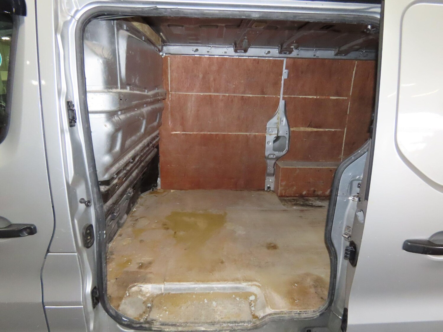 Used Vauxhall Vivaro for sale - 77823651: Photo 13