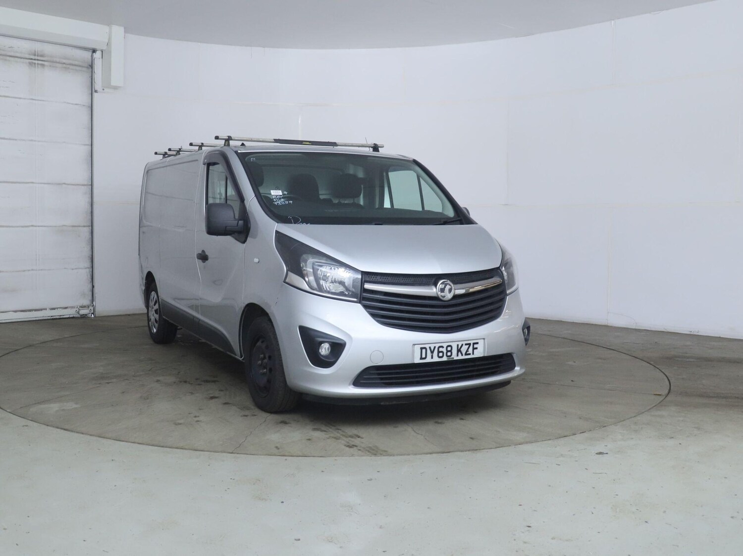 Used Vauxhall Vivaro for sale - 77823651: Photo 3