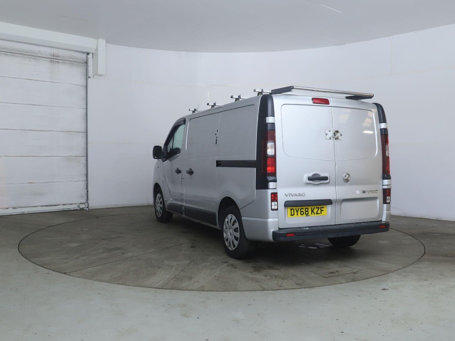 Used Vauxhall Vivaro for sale - 77823651: Photo 8