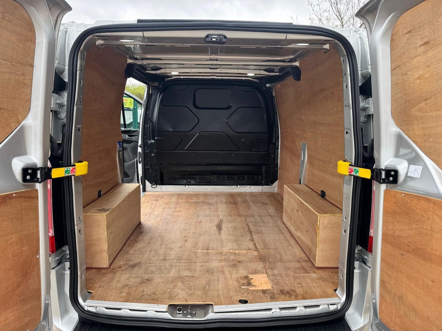 Used Ford Transit Custom 2020 for sale - 78157873: Photo 18