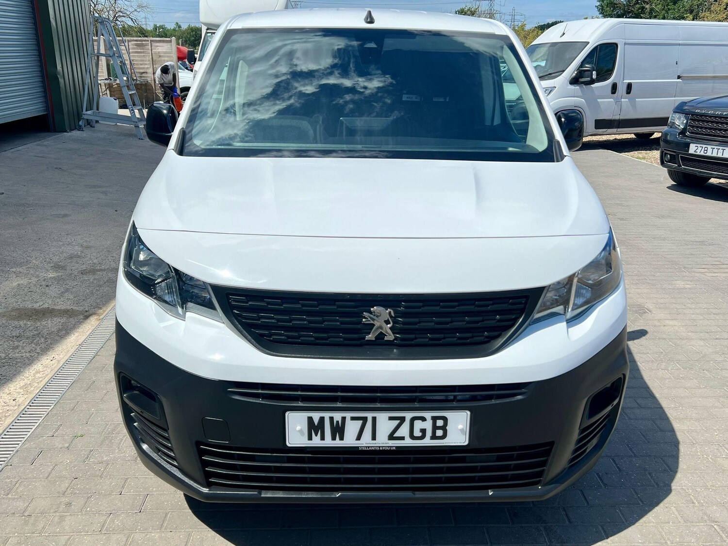 Vehicle 29