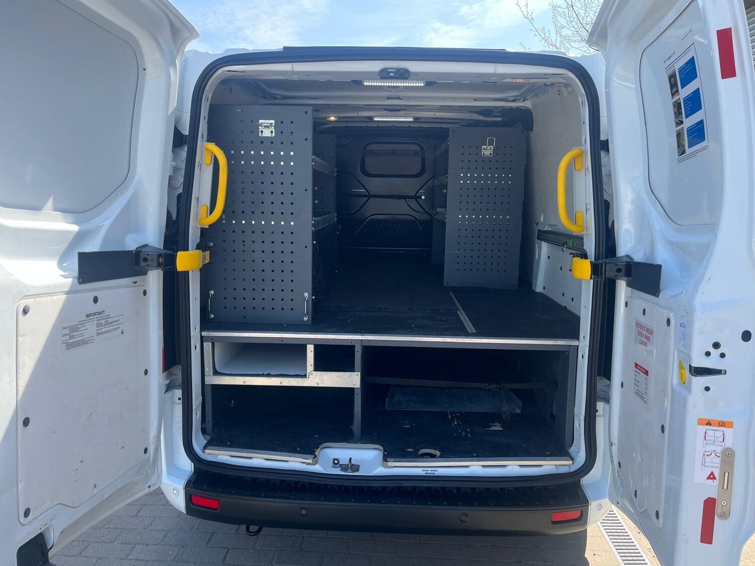 Used Ford Transit Custom for sale - 78184350: Photo 17