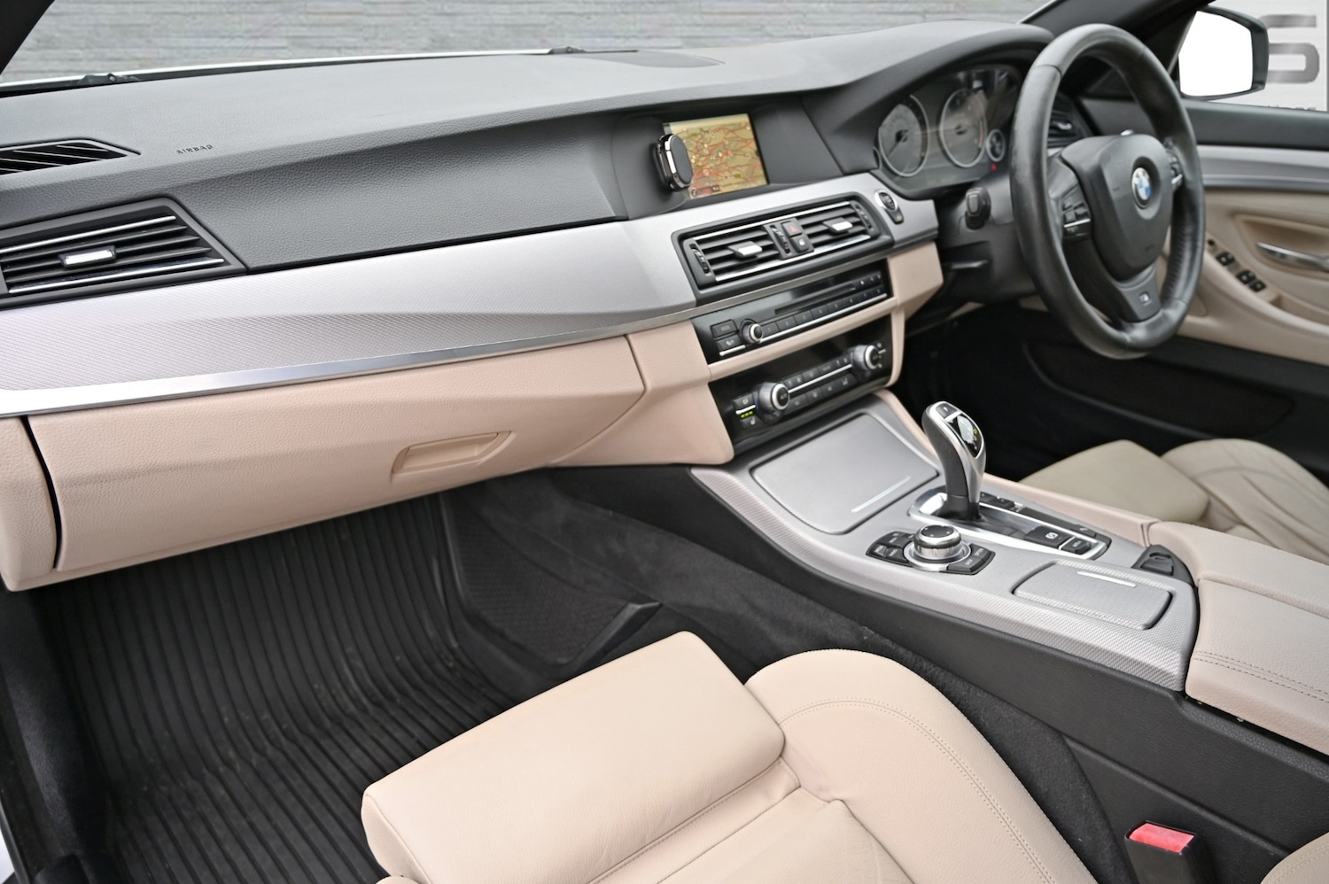 Used BMW 5 Series 2013 for sale - 76302163: Photo 19