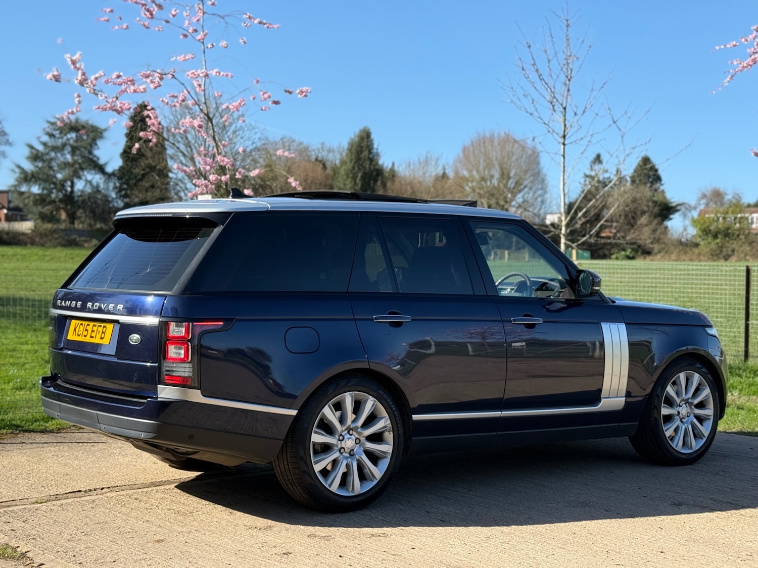 Used Land Rover Range Rover 2015 for sale - 77917560: Photo 4