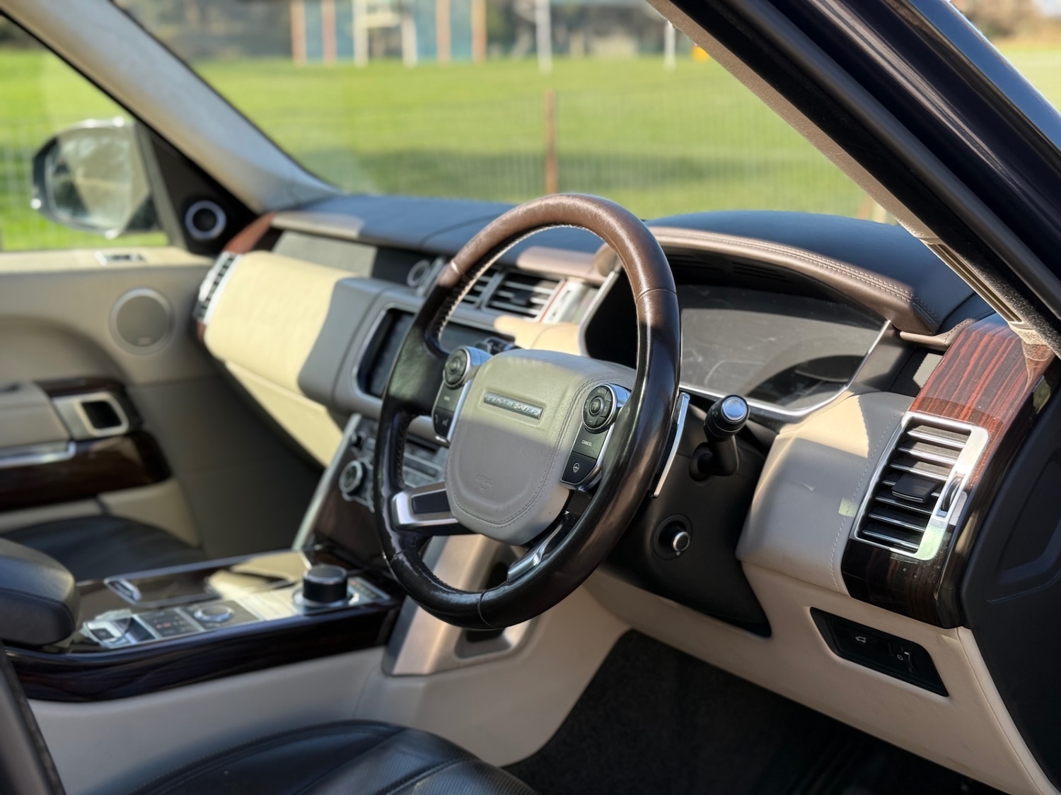 Used Land Rover Range Rover 2015 for sale - 77917560: Photo 7