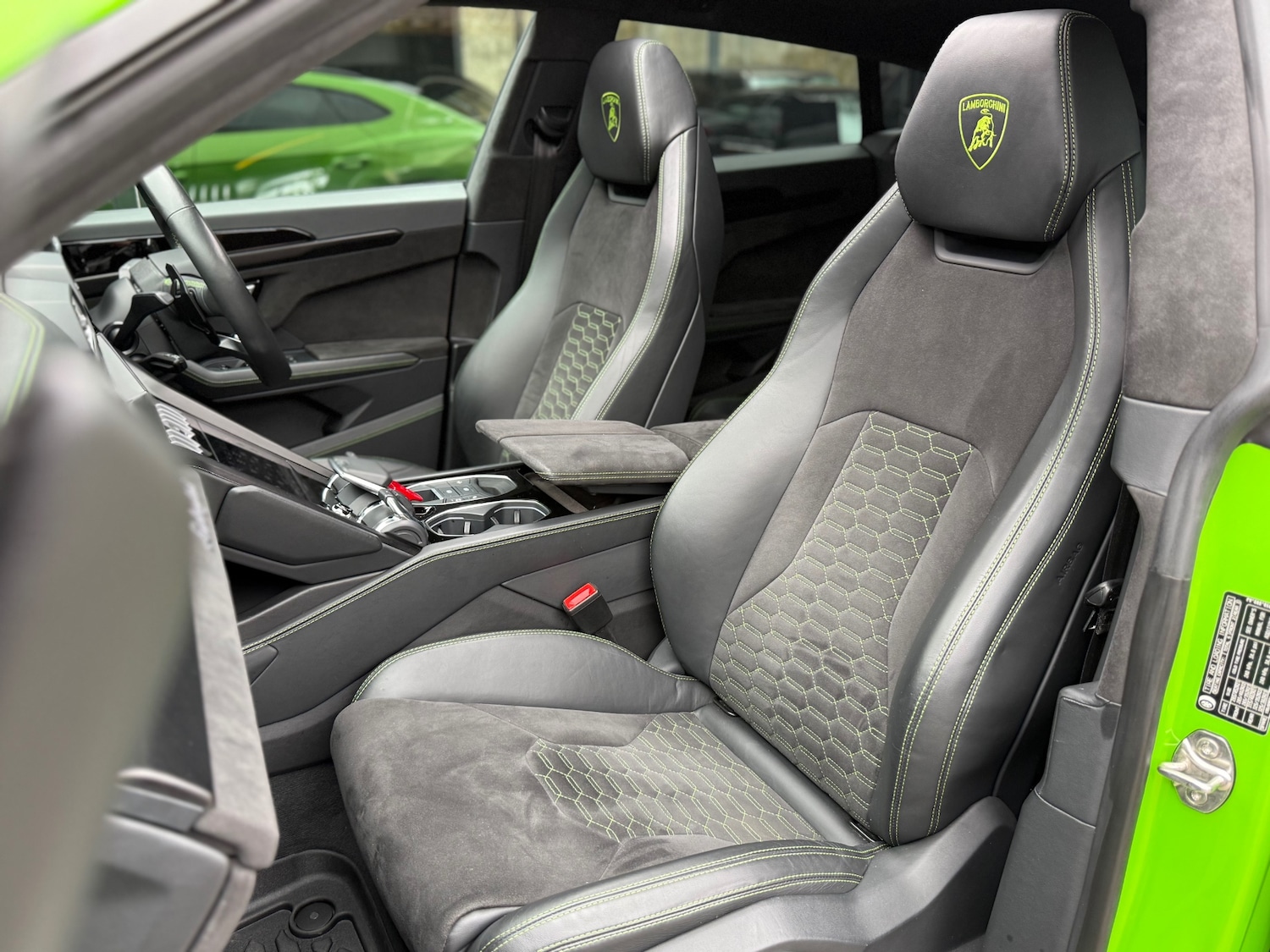 Used Lamborghini Urus 2023 for sale - 77681883: Photo 17