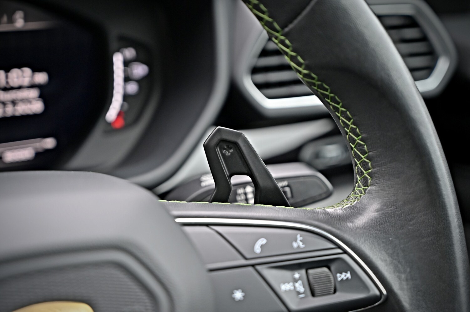 Used Lamborghini Urus 2023 for sale - 77681883: Photo 33