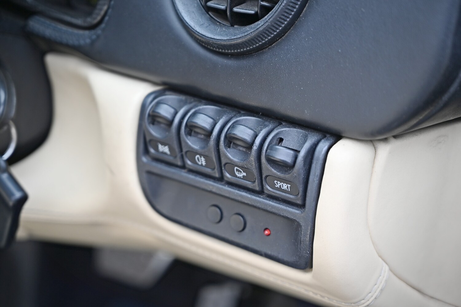 Used Ferrari 360 2002 for sale - 77847479: Photo 27