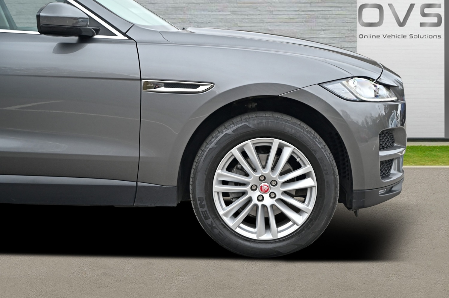 Used Jaguar F-Pace 2017 for sale - 77650011: Photo 11