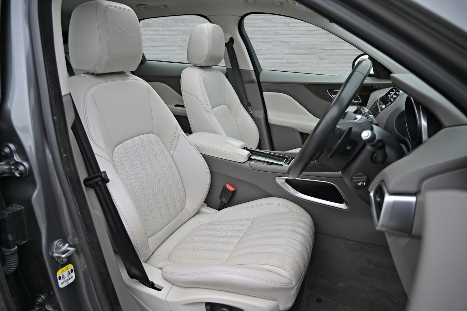 Used Jaguar F-Pace 2017 for sale - 77650011: Photo 15