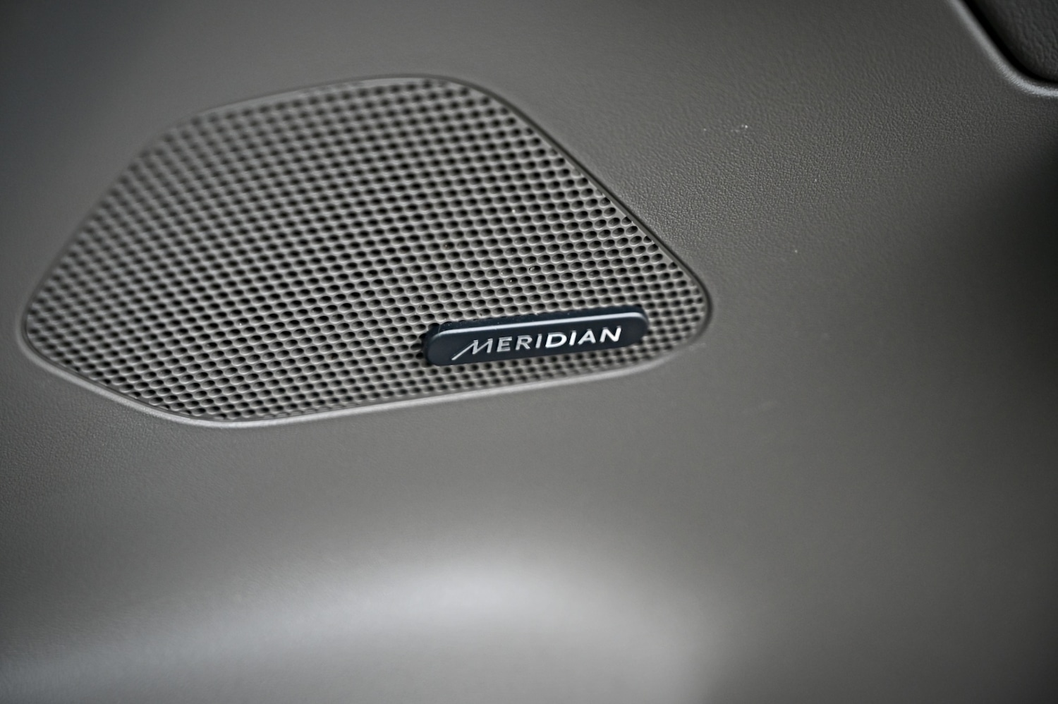 Used Jaguar F-Pace 2017 for sale - 77650011: Photo 26