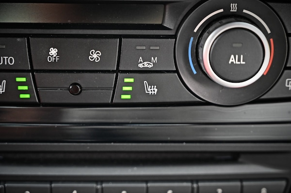 Used BMW X1 2014 for sale - 76198745: Photo 24